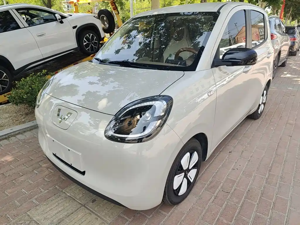Hongguang MINIEV 2025 fourth-generation four-door advanced version купить на сайте DeffCars