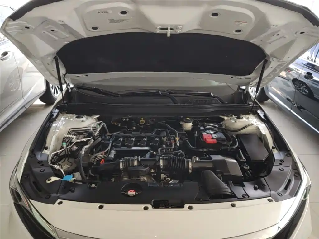 Accord 2018 260TURBO Deluxe Edition National VI купить на сайте DeffCars