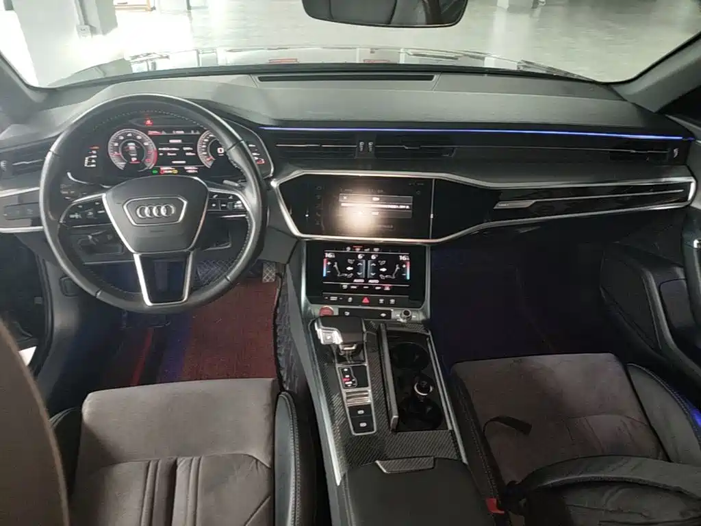The Audi A6L 2019 45 TFSI is sporty купить на сайте DeffCars