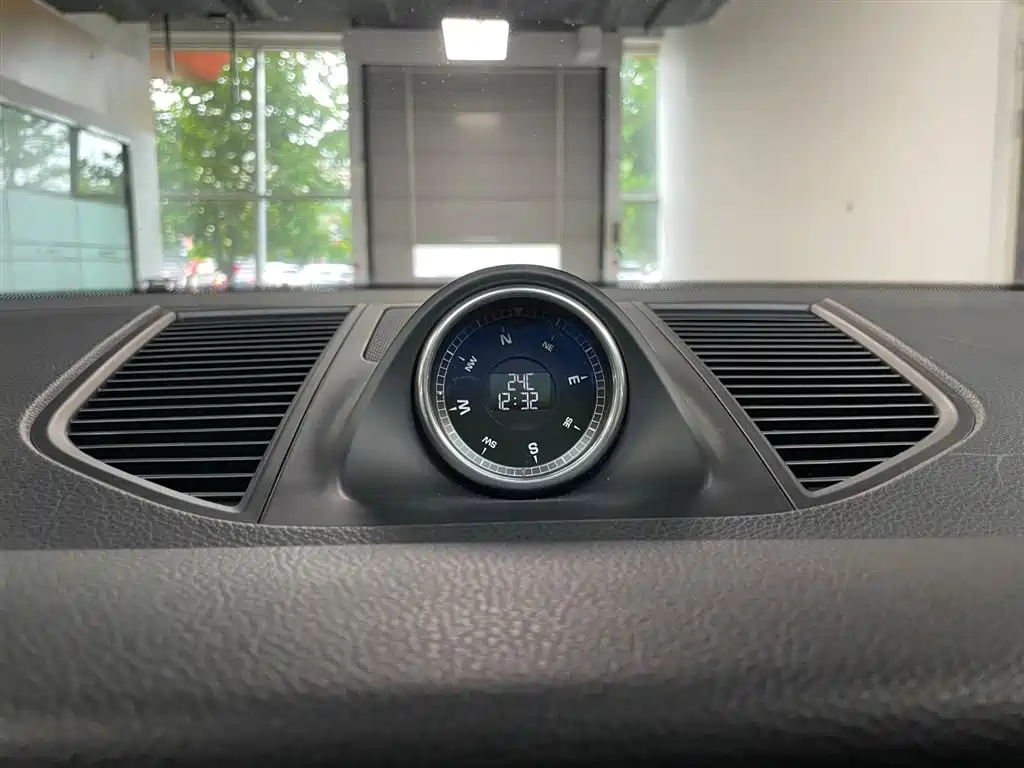 Macan 2021 Macan 2.0T купить на сайте DeffCars