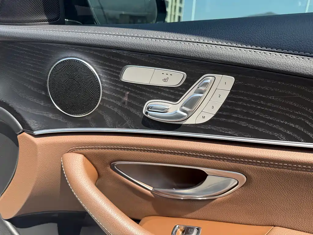 Mercedes-Benz E-Class 2019 E 300 L Sporty and Stylish купить на сайте DeffCars