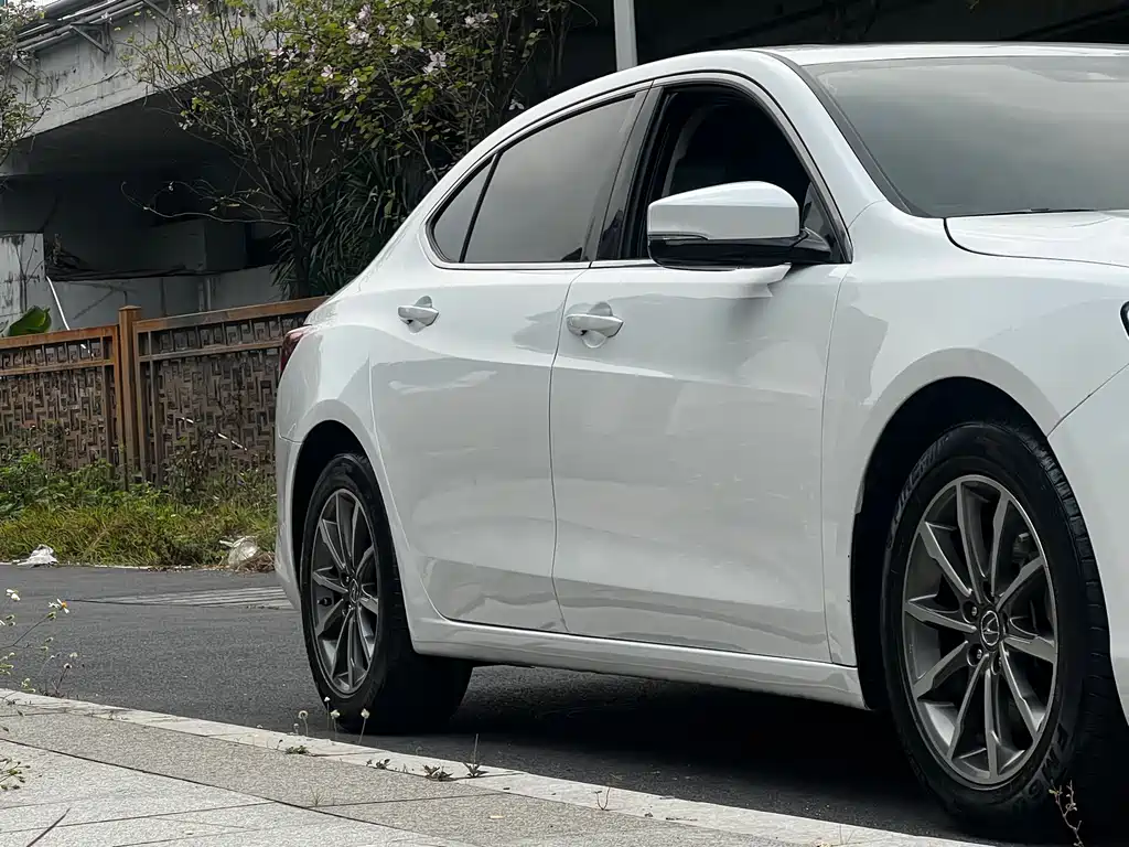Acura TLX-L 2018 2.4L Enjoy Edition купить на сайте DeffCars