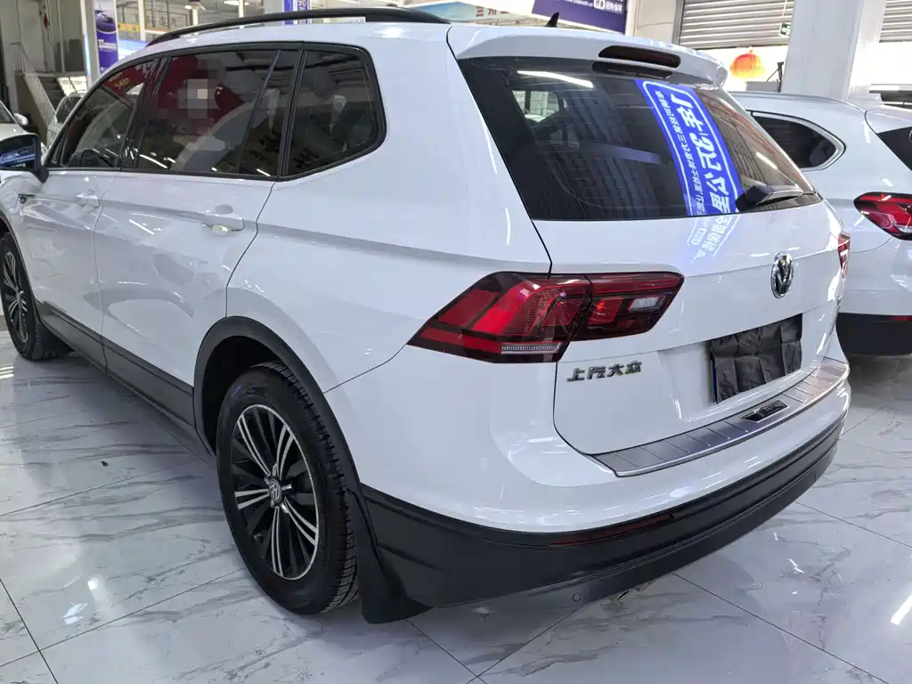 Tiguan L 2020 330TSI automatic two-wheel drive fashion version National VI купить на сайте DeffCars