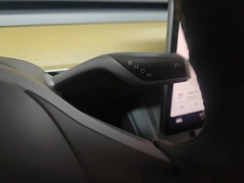 Model Y 2022 facelift rear-wheel drive version купить на сайте DeffCars