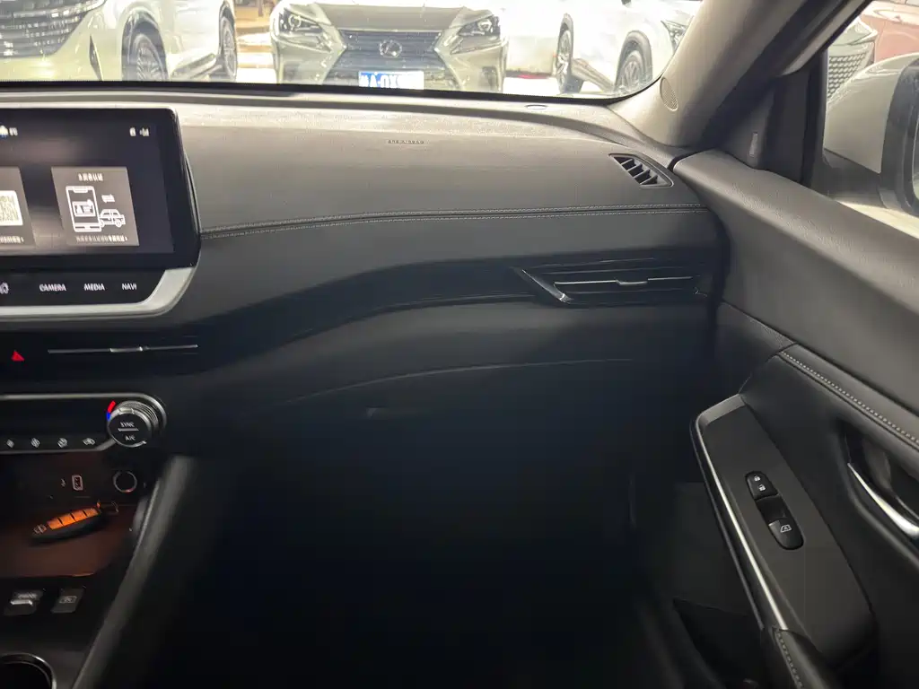 Sylphy 2022 electric drive version e-POWER super smart driving MAX купить на сайте DeffCars