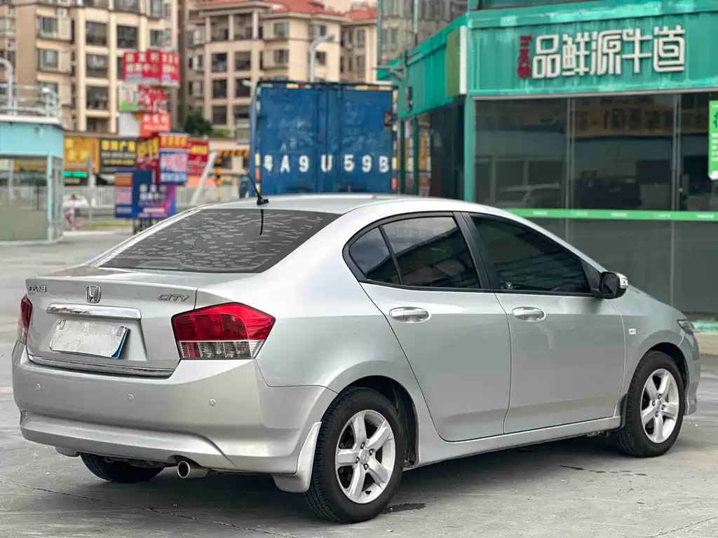 Fengfan Classic 2011 1.5L Automatic Elite Edition купить на сайте DeffCars