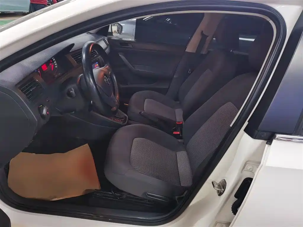 Santana 2019 1.5L automatic fashion version National VI купить на сайте DeffCars