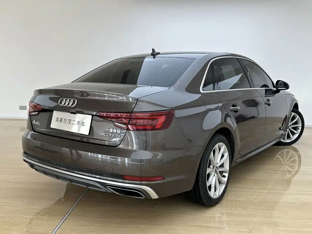 Audi A4L 2019 40 TFSI Fashion Type National VI купить на сайте DeffCars