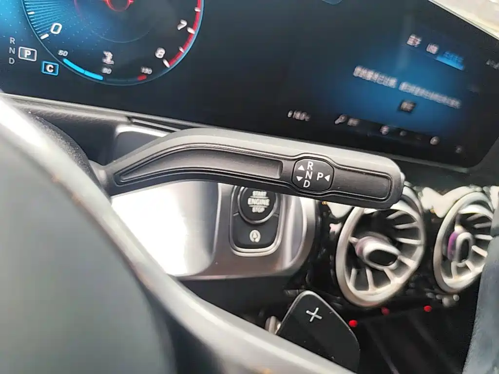Mercedes GLB 2020款 改款 200 动感型 купить на сайте DeffCars