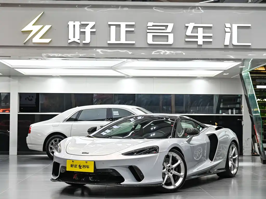 McLaren GT 2019 4.0T Standard Model купить на сайте DeffCars
