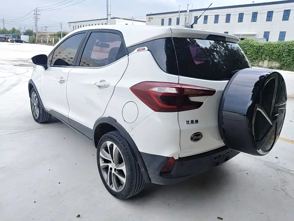 Yuan 2017 1.5L automatic cool interconnected model купить на сайте DeffCars