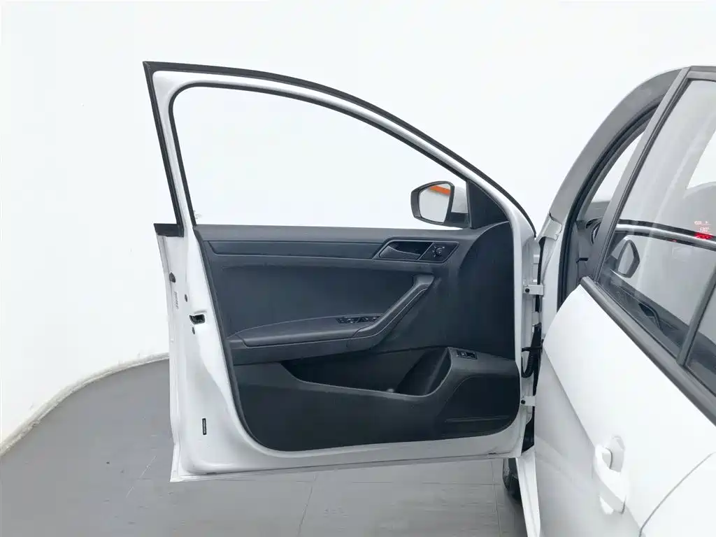Jetta 2017 1.5L automatic fashion model купить на сайте DeffCars