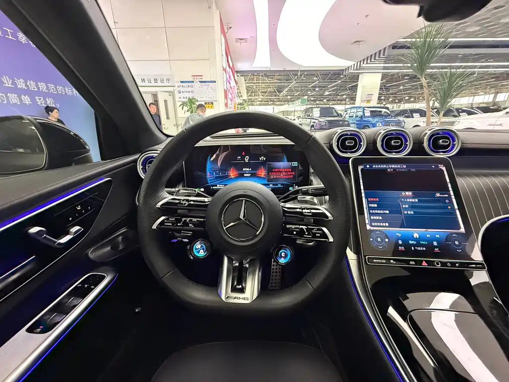 Mercedes-Benz GLC AMG 2024 AMG GLC 43 4MATIC купить на сайте DeffCars
