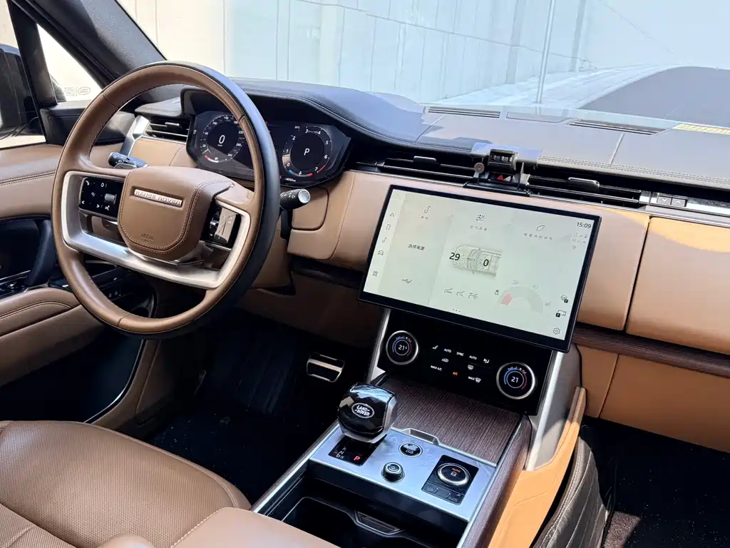 Range Rover 2023 3.0 L6 400PS Genesis Extended Edition купить на сайте DeffCars