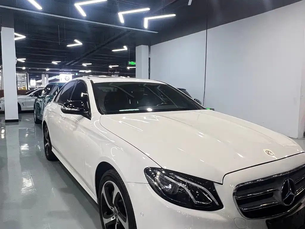 Mercedes-Benz E-Class 2018 E 200 Sports купить на сайте DeffCars