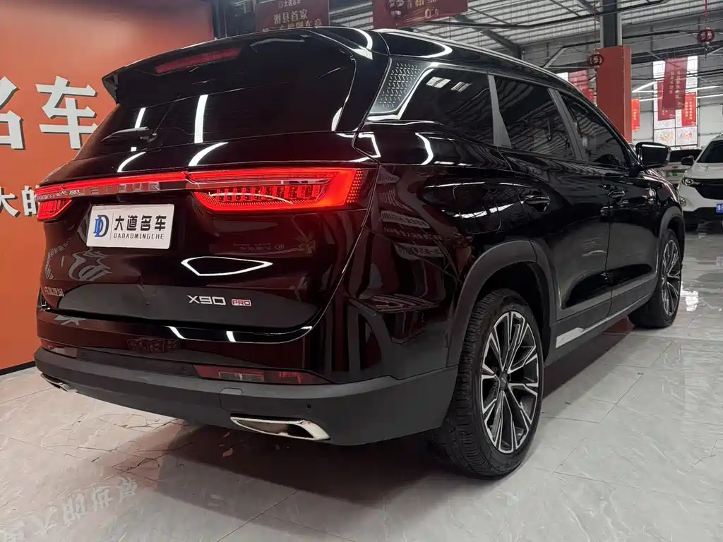 Jietu X90 PRO 2024 2.0T DCT Deluxe Edition 5 seats купить на сайте DeffCars