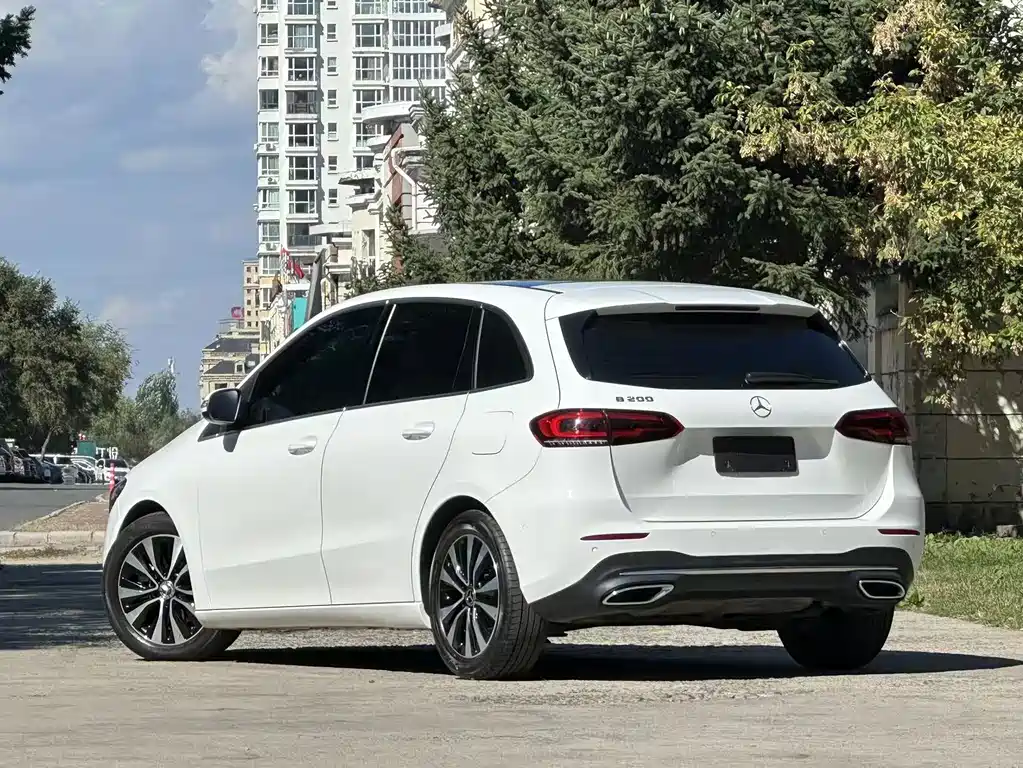 Mercedes-Benz B-Class 2022 Facelift B 200 Dynamic купить на сайте DeffCars