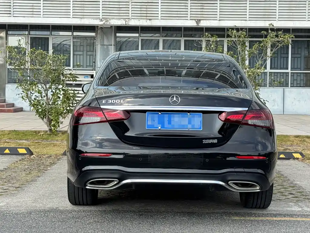 Mercedes-Benz E-Class 2022 E 300 L Sports Luxury купить на сайте DeffCars