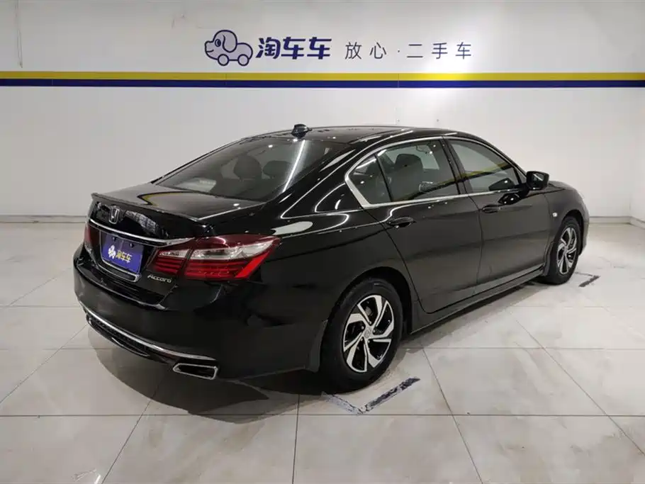 Accord 2016 2.0L Comfort Edition купить на сайте DeffCars