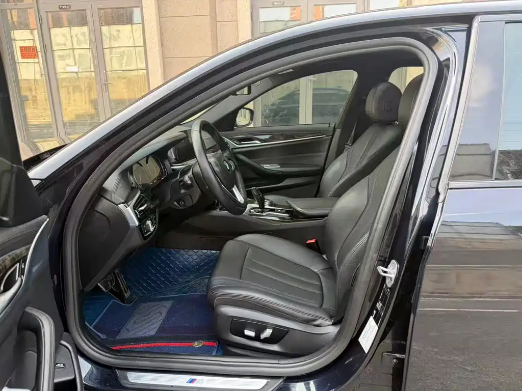 BMW 5 Series 2018 525Li M Sports Package купить на сайте DeffCars