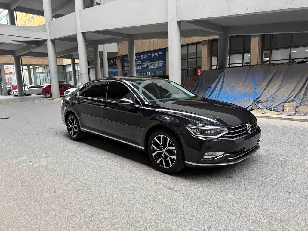 Magotan 2020 330TSI DSG leading model купить на сайте DeffCars