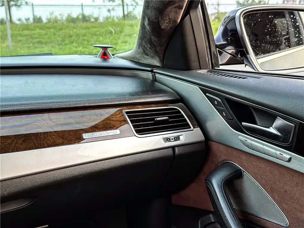 Audi A8 2013 A8L 50 TFSI quattro premium model купить на сайте DeffCars