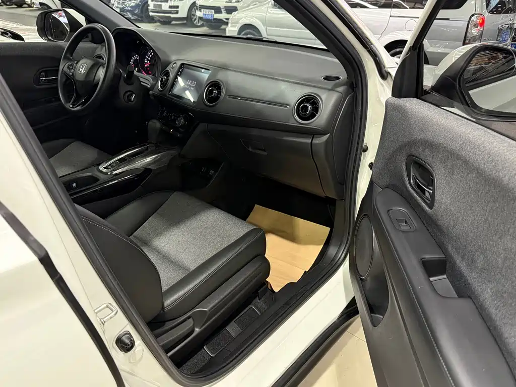 Honda XR-V 2019 1.5L CVT Comfort Edition China VI купить на сайте DeffCars