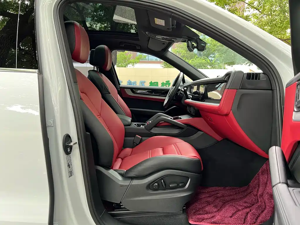 Cayenne 2024 Cayenne 3.0T купить на сайте DeffCars