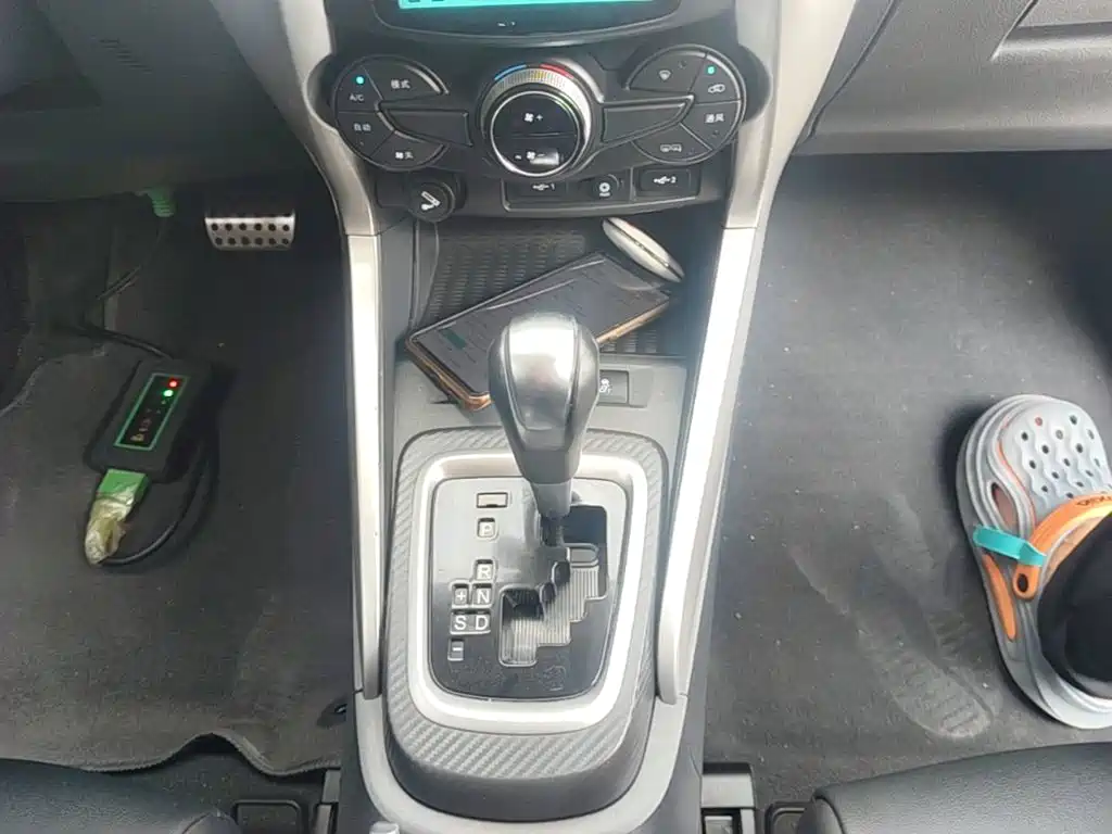 Yuan 2017 1.5L automatic cool interconnected model купить на сайте DeffCars