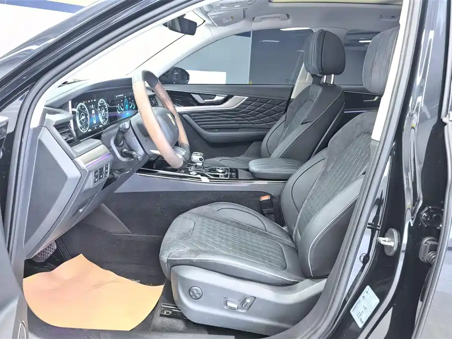 Hongqi HS5 2022 facelift 2.0T Zhilian Flagship Edition купить на сайте DeffCars