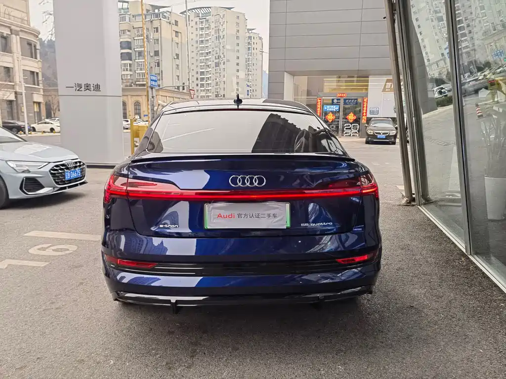 Audi e-tron imported 2022 Sportback 55 quattro luxury model купить на сайте DeffCars