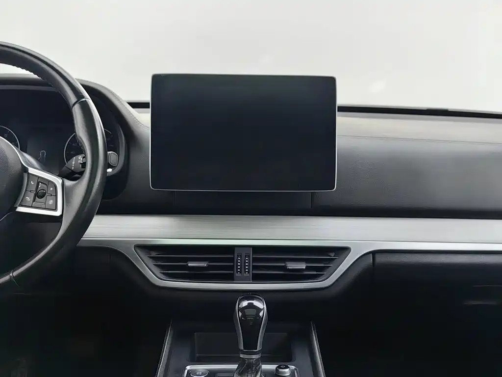 Tang 2018 2.0T Automatic Intelligent Premium Model 7 Seats National V купить на сайте DeffCars