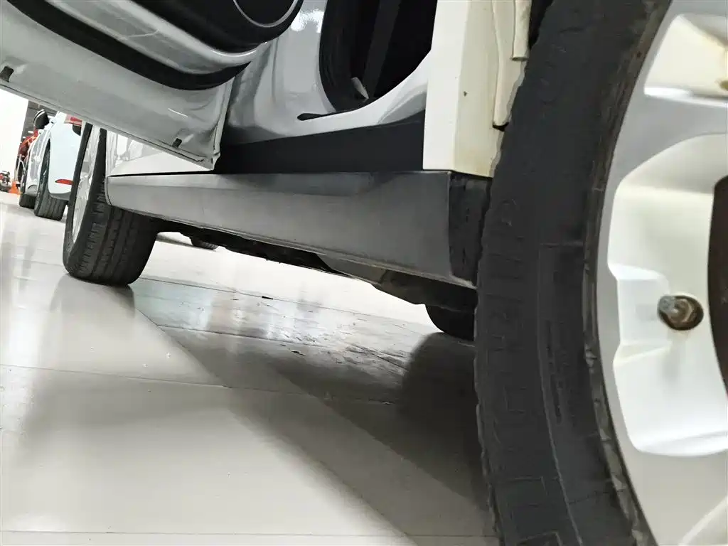 Haval M6 2017 1.5T manual two-wheel drive elite model купить на сайте DeffCars