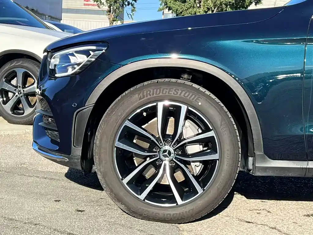 Mercedes-Benz GLC 2022 facelift 2 GLC 260 L 4MATIC luxury model купить на сайте DeffCars