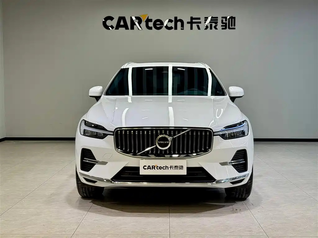 Volvo XC60 2022 B5 four-wheel drive Zhiyi Luxury Edition купить на сайте DeffCars