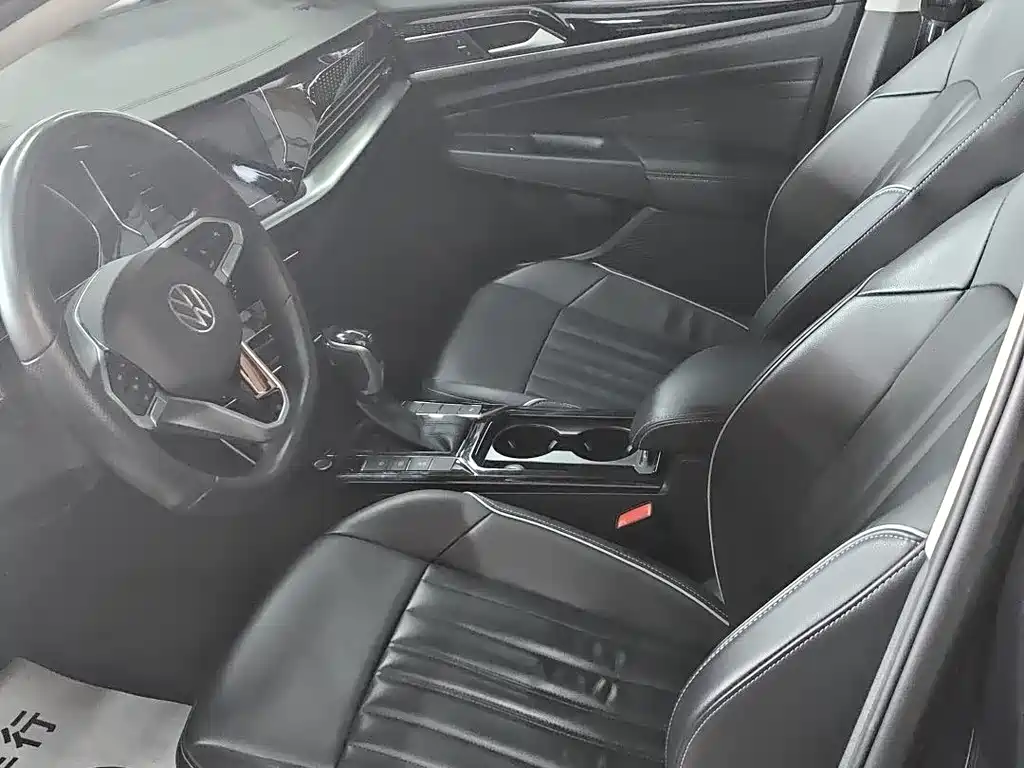 Passat 2023 facelift 330TSI Elite Edition купить на сайте DeffCars