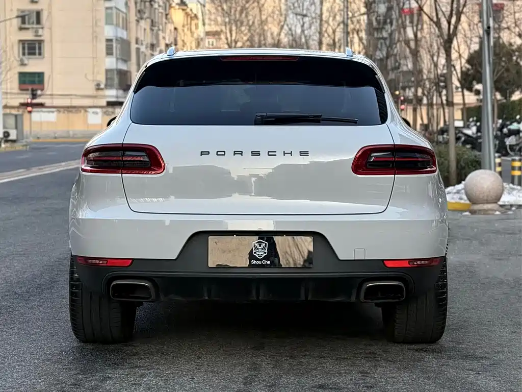 Macan 2017 Macan 2.0T купить на сайте DeffCars