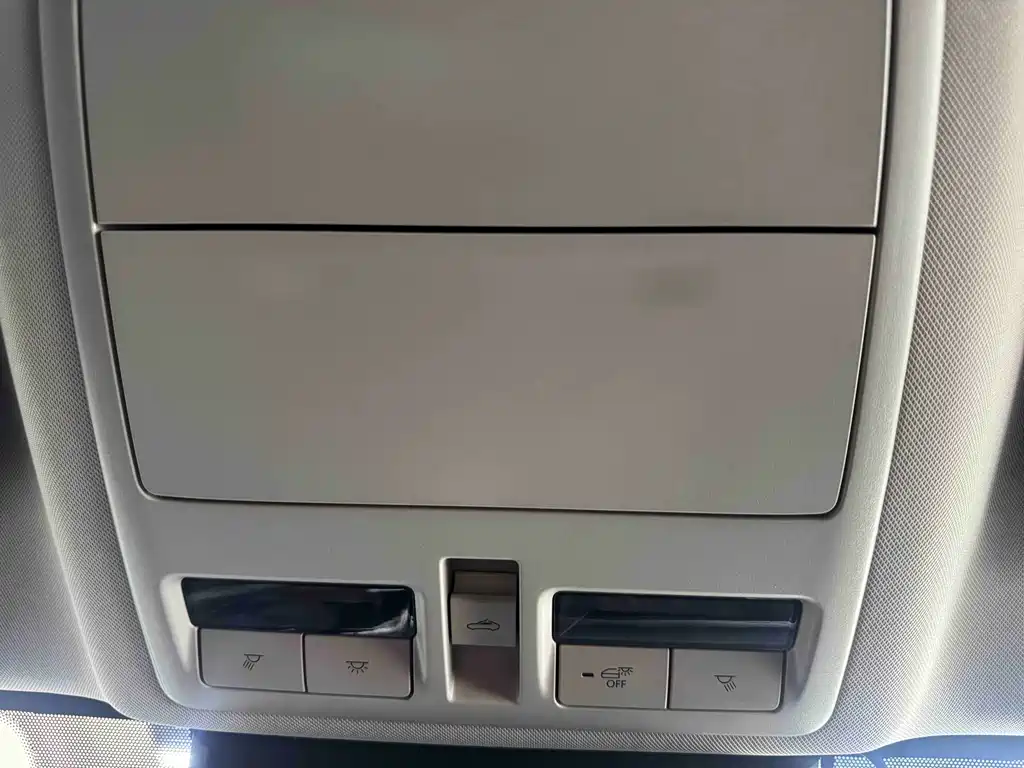 Mazda CX-50 Xingye 2023 2.0L Leading Edition купить на сайте DeffCars