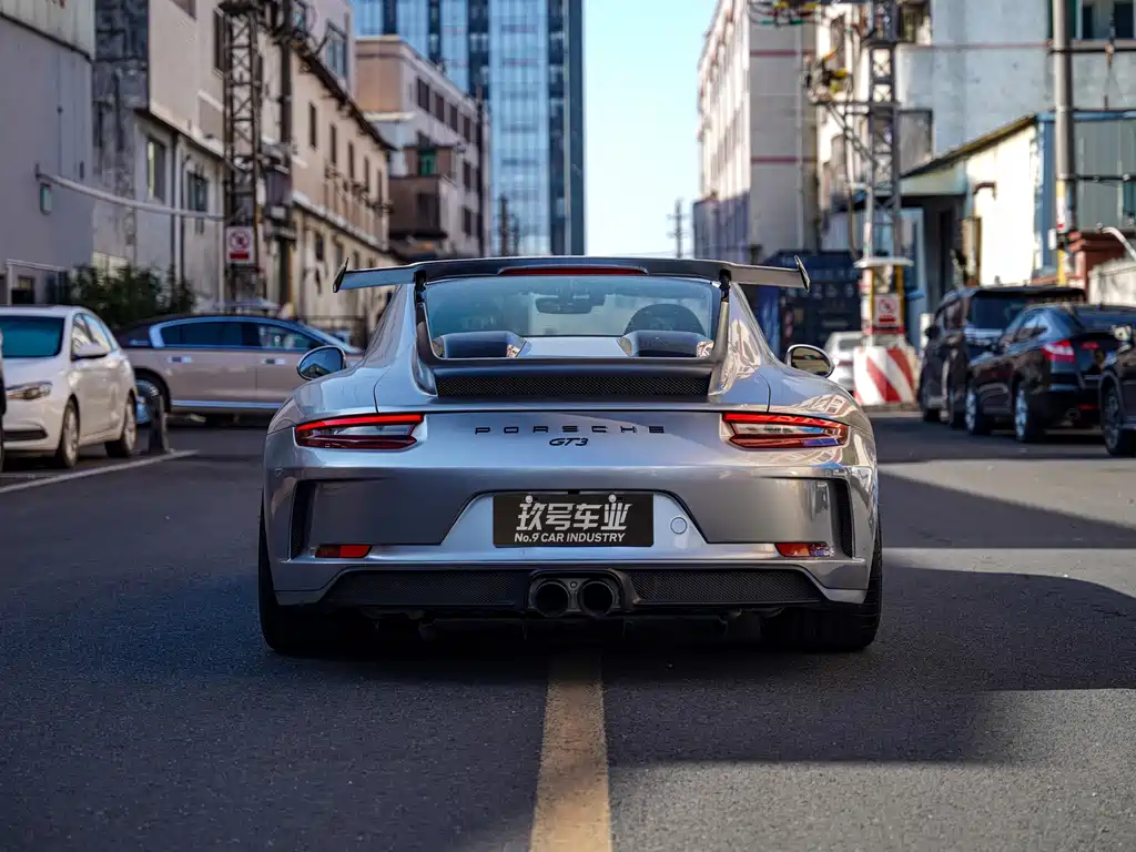 Porsche 911 2018 GT3 4.0L купить на сайте DeffCars