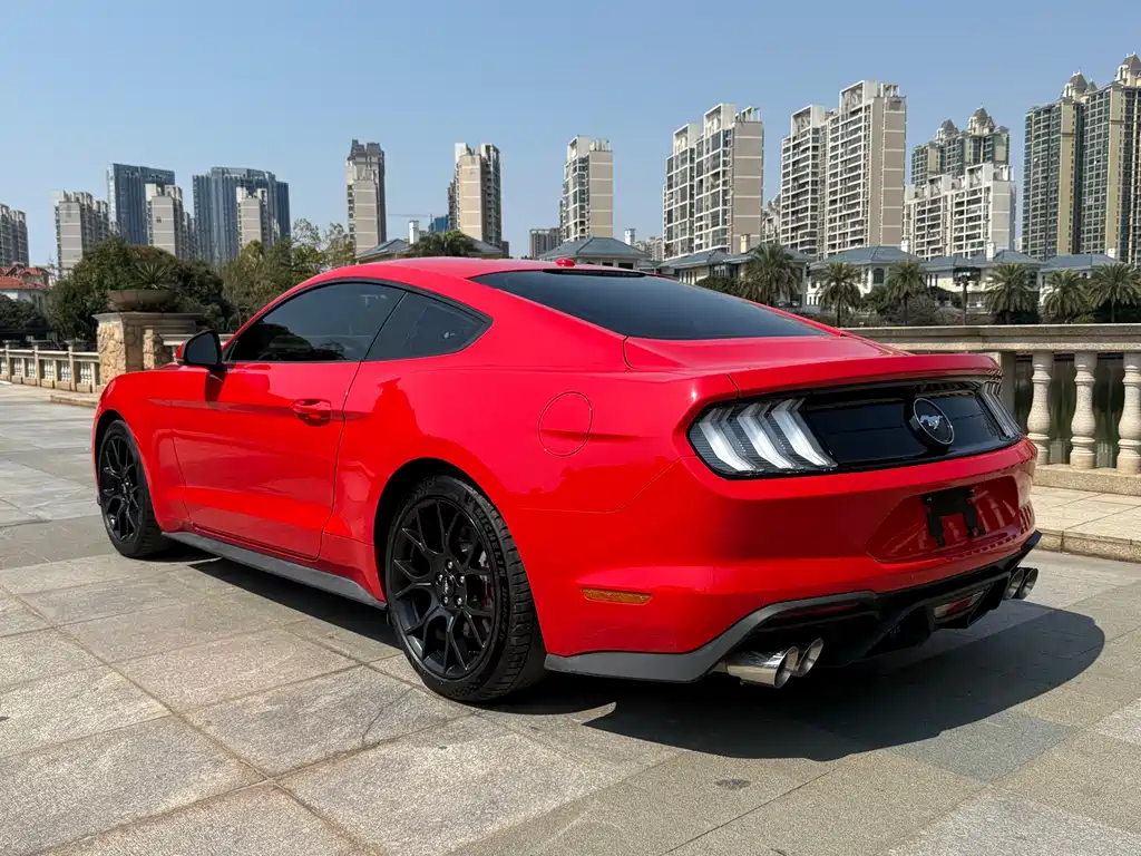 Mustang 2019 2.3L EcoBoost купить на сайте DeffCars