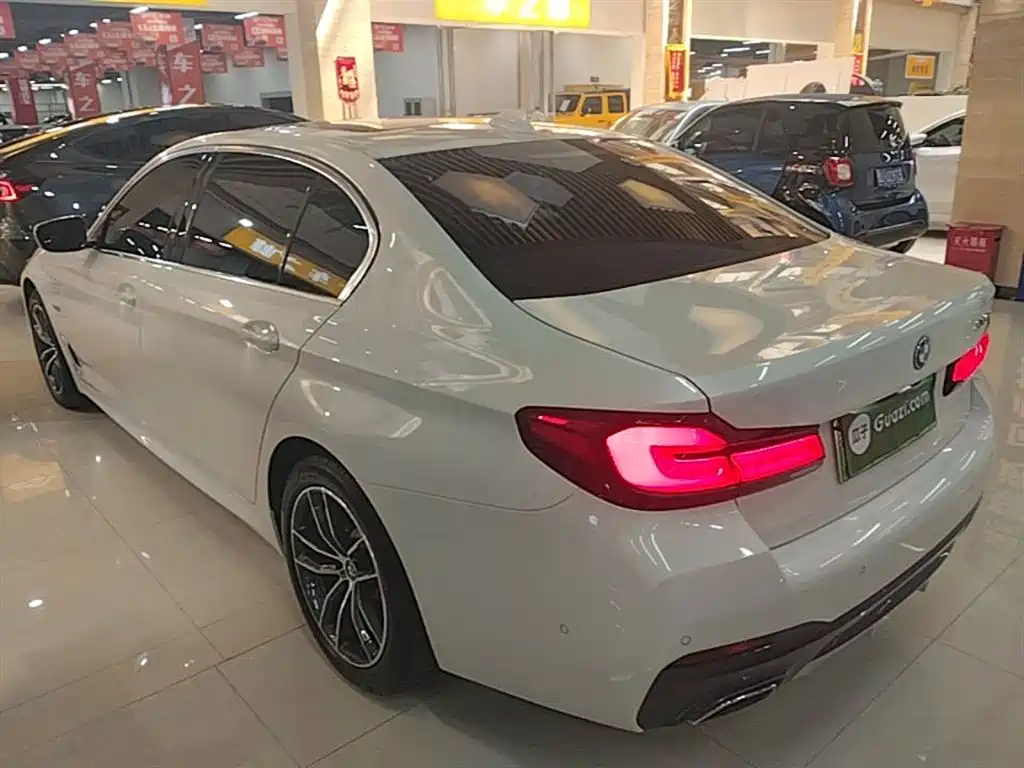 BMW 5 Series New Energy 2022 Model 2 535Le Pioneer Edition M Sports Package купить на сайте DeffCars