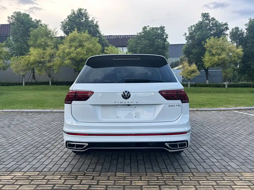 Tiguan L 2023 facelift 330TSI automatic two-wheel drive R-Line version купить на сайте DeffCars