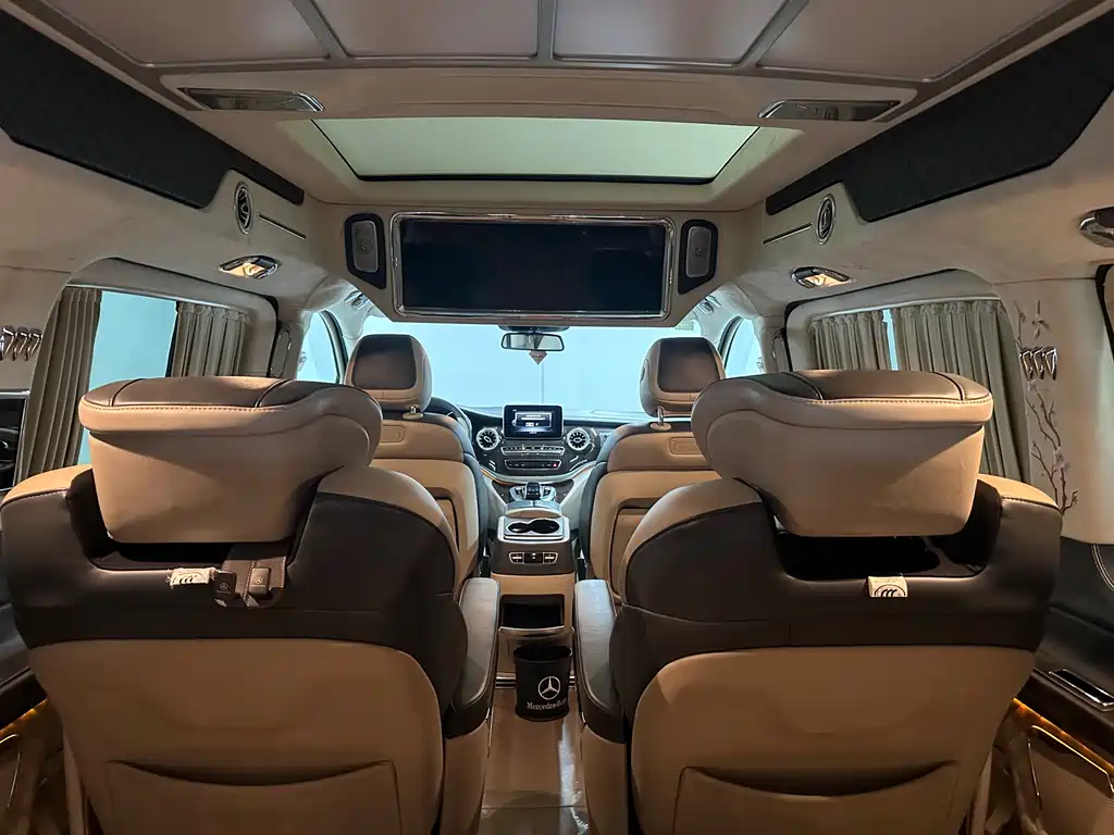 Mercedes-Benz V-Class 2018 V 260 L Premium Extended Edition National VI купить на сайте DeffCars