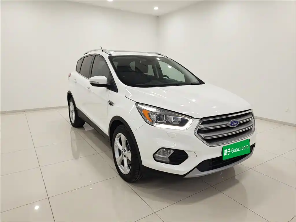 Escape 2018 EcoBoost 180 two-wheel drive luxury wing купить на сайте DeffCars