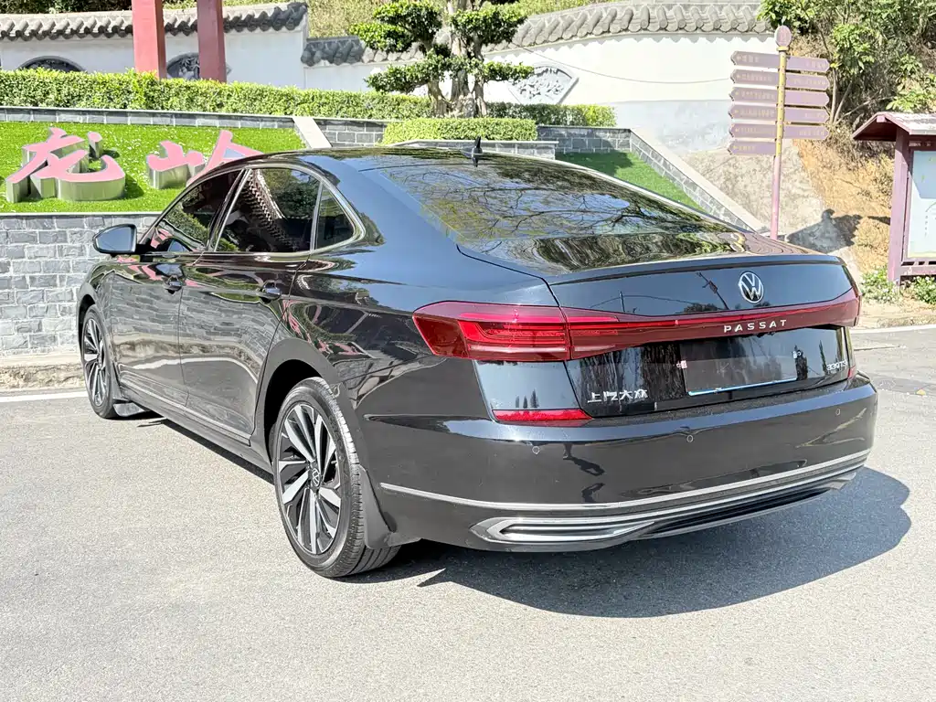 Passat 2023 facelift 330TSI Elite Edition купить на сайте DeffCars