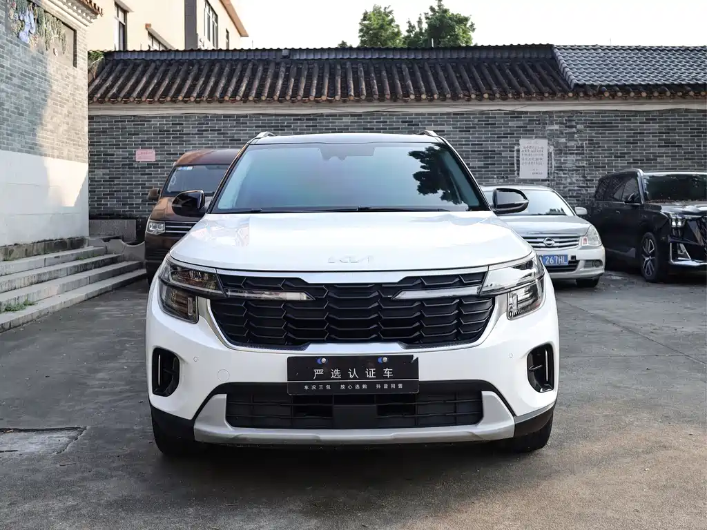 Seltos 2023 1.5L CVT Deluxe Edition купить на сайте DeffCars