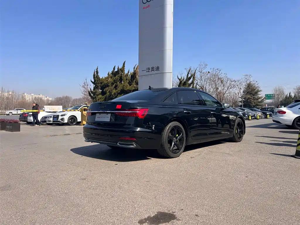 Audi A6L 2019 55 TFSI quattro exclusive and elegant model купить на сайте DeffCars