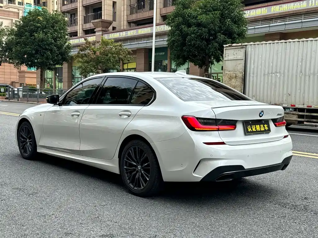 BMW 3 Series 2020 325Li M Sport Overnight Set купить на сайте DeffCars