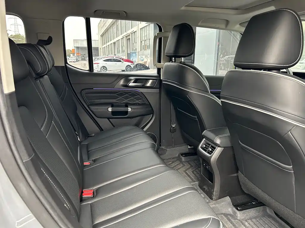 Tank 300 2021 Off-Road Version 2.0T Conqueror купить на сайте DeffCars