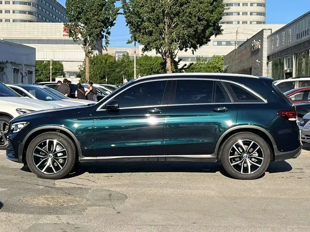 Mercedes-Benz GLC 2022 facelift 2 GLC 260 L 4MATIC luxury model купить на сайте DeffCars